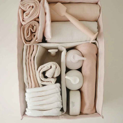 Organizator za pleničke Blush (Mushie)